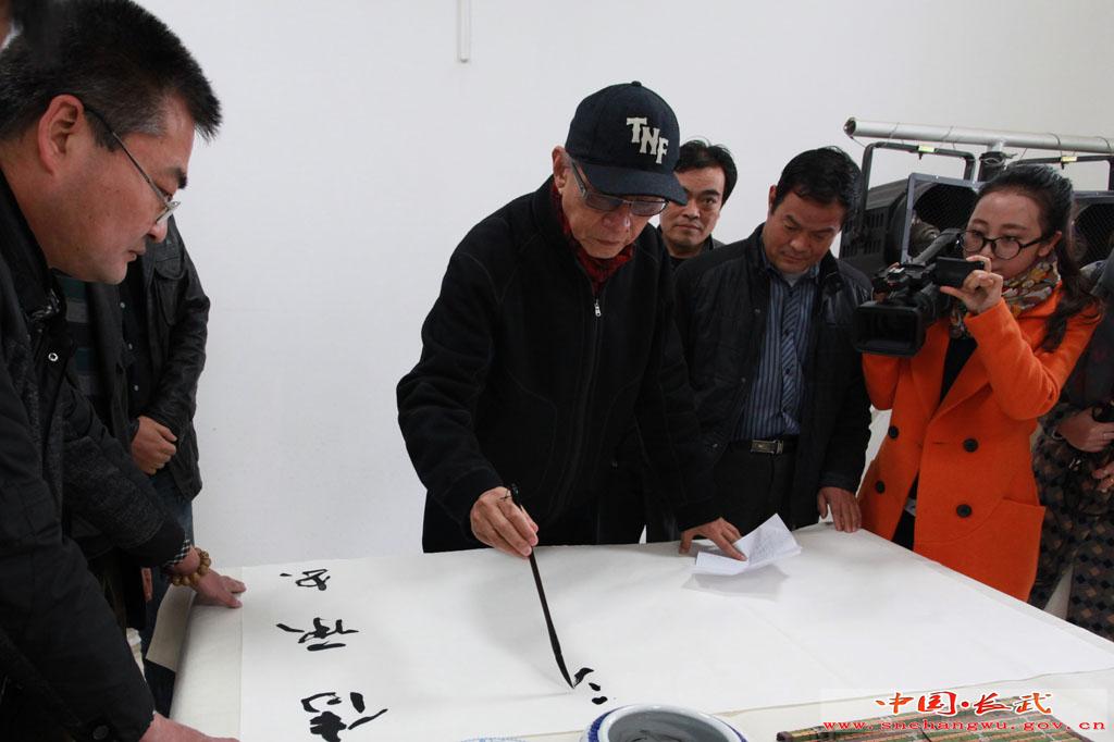 ���������Ļ����������ϻ�