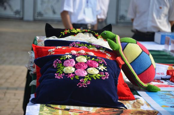 ��������